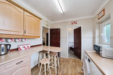 3 bedroom semi-detached house for sale, Kilton Hill, Worksop