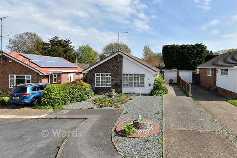 3 bedroom detached bungalow for sale, Greenacre Drive, Deal CT14