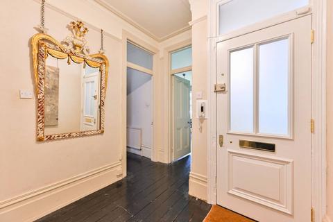 1 bedroom flat for sale, Albany Mansions, Battersea Park, London, SW11