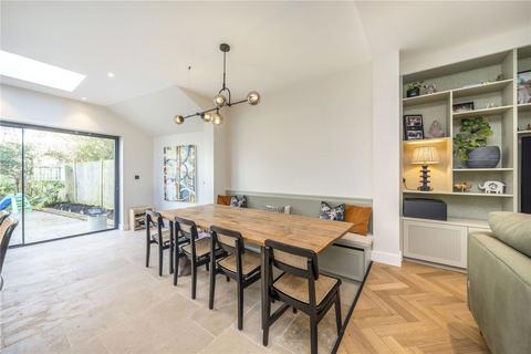 4 bedroom semi-detached house for sale, Woodyates Road, London