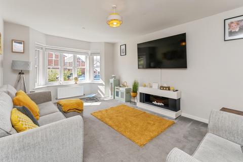 4 bedroom detached house for sale, Maes Cwyfan, Dyserth, Rhyl, Denbighshire, LL18