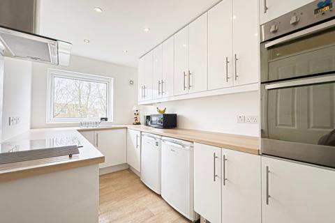 2 bedroom flat for sale, Penkett Road, Nicola Court Penkett Road, CH45
