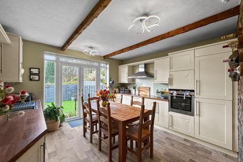 2 bedroom semi-detached house for sale, Houldsworth Avenue, Timperley, Altrincham