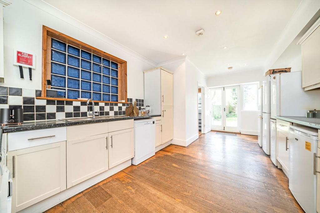Kitchen, open plan living