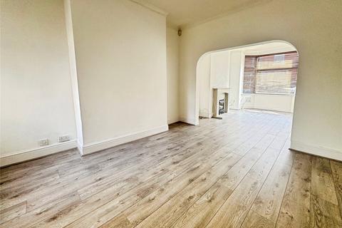 3 bedroom terraced house to rent, Barff Road, Greater Manchester M5