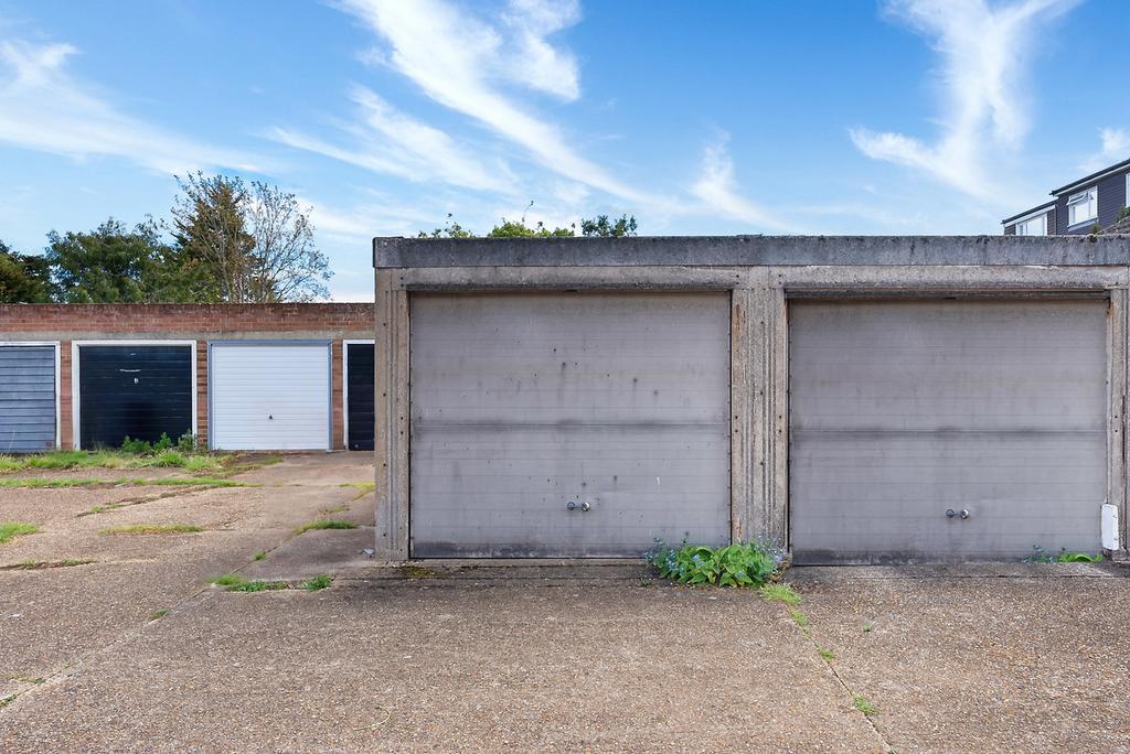 Garage interior, double garage, garage
