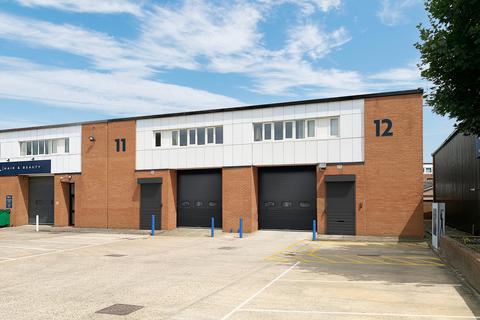 Warehouse to rent, Richmond Rd Kingston Upon Thames KT2 5BQ