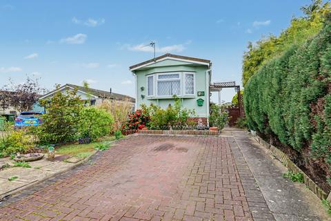 2 bedroom park home for sale, Farndon Road, Market Harborough LE16