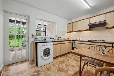 3 bedroom detached bungalow for sale, Deane Gate Drive, Houghton-On-The-Hill, LE7