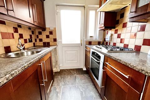 2 bedroom terraced house for sale, Kings Close, Gateshead, Tyne and Wear, NE8 3PW