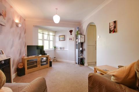 2 bedroom retirement property for sale, TIVERTON COURT, FAREHAM