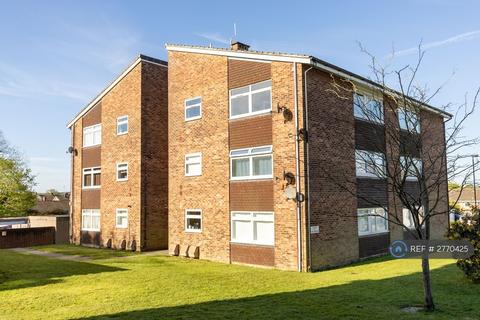2 bed flat/apartment for rent in Gossops Green, Crawley, RH11