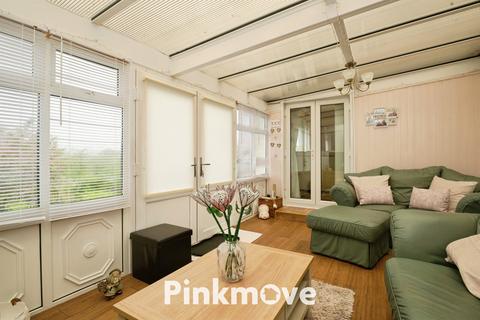 2 bedroom detached bungalow for sale, Crown Rise, Cwmbran NP44