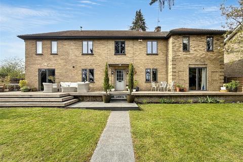 undefined, Peterborough Road, Wansford, Peterborough