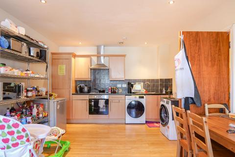 2 bedroom flat for sale, Moscow Drive, Liverpool L13