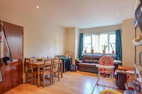 2 bedroom flat for sale, Moscow Drive, Liverpool L13