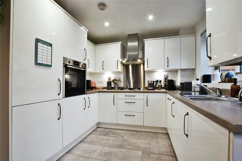 3 bedroom end of terrace house for sale, Baskerville Road, Altrincham, WA14