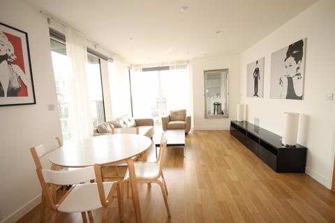 2 bedroom flat to rent, Residence Tower, Woodberry Grove, N4