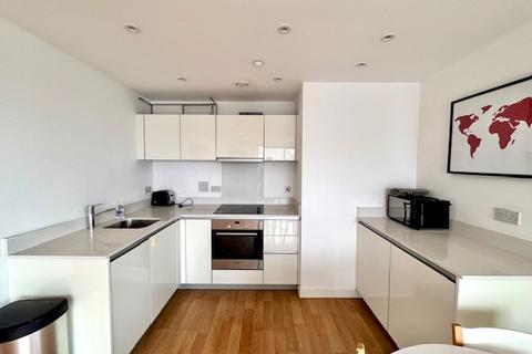 2 bedroom flat to rent, No Deposit Option, Residence Tower, N4 2NE