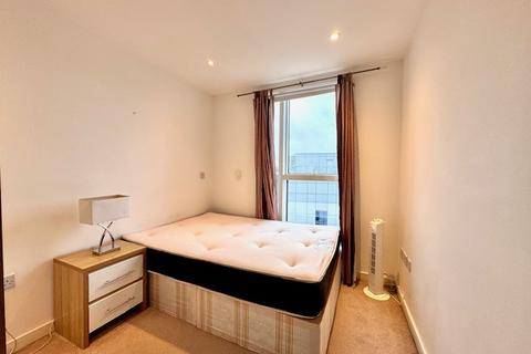 2 bedroom flat to rent, No Deposit Option, Residence Tower, N4 2NE