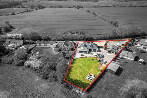 6 bedroom detached house for sale, Romford