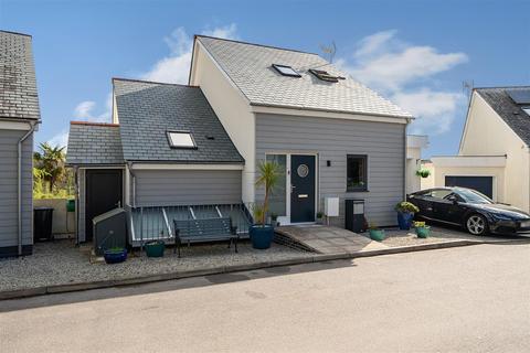 4 bedroom detached house for sale, Falmouth