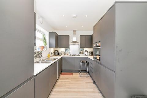 3 bedroom terraced house for sale, Ashridge Drive, Watford