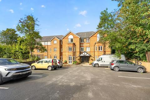 2 bedroom apartment for sale, Epsom Road, Epsom