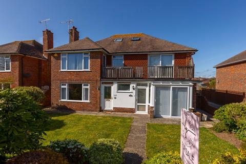 2 bedroom ground floor flat for sale, Alinora Crescent Goring-by-Sea, BN12