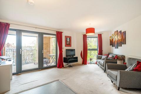 1 bedroom flat for sale, Mostyn Road, London SW9