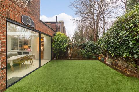 5 bedroom detached house for sale, Fordwych Road, West Hampstead, NW2