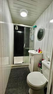 1 bedroom in a house share to rent, Heeley Road, Birmingham B29
