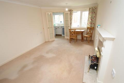 1 bedroom retirement property for sale, St. Lukes Avenue, Maidstone