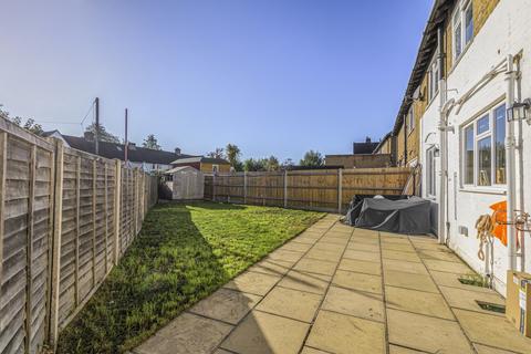 4 bedroom semi-detached house to rent, Raymond Road Beckenham BR3