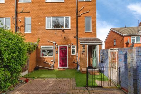 1 bedroom ground floor flat for sale, Sunbeam Drive, Walsall