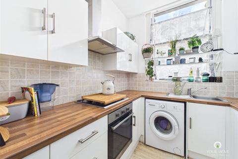 2 bedroom flat for sale, Clifton Road, Tyne and Wear NE4