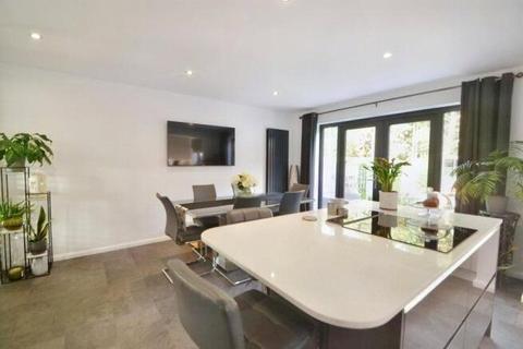 3 bedroom bungalow for sale, Wisteria Drive, Verwood, Dorset, BH31
