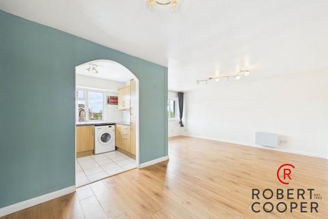 2 bedroom apartment for sale, Victoria Road, Ruislip, HA4