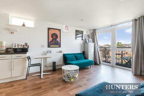 1 bedroom flat for sale, Brownell Place, London