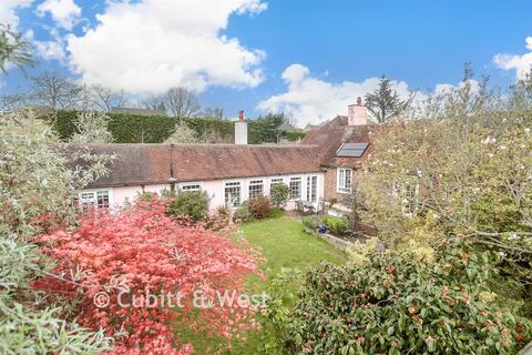 5 bedroom detached house for sale, Hempstead Lane, Uckfield TN22