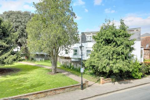 1 bedroom flat for sale, Church Row, Ware, SG12