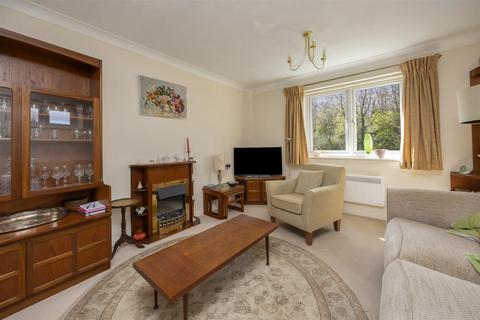2 bedroom retirement property for sale, London Road, Patcham, Brighton