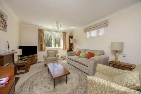 2 bedroom retirement property for sale, London Road, Patcham, Brighton