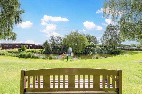 1 bedroom park home for sale, The Elms Retirement Park – Lincolnshire