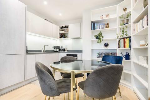 1 bedroom flat to rent, Royal Engineers Way, London NW7