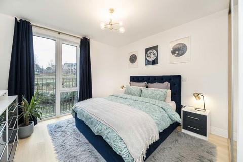 1 bedroom flat to rent, Royal Engineers Way, London NW7