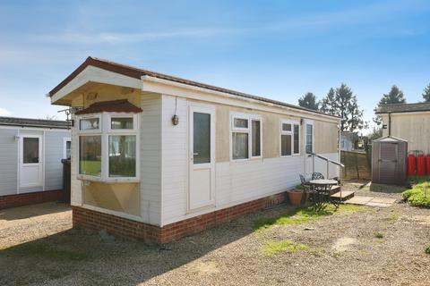 1 bedroom park home for sale, Wiremead Lane, East Cholderton, Andover