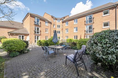 1 bedroom flat for sale, Stockbridge Road, Chichester, PO19