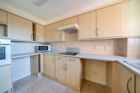 1 bedroom flat for sale, Stockbridge Road, Chichester, PO19
