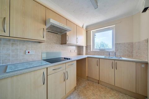 1 bedroom flat for sale, Stockbridge Road, Chichester, PO19